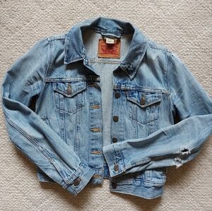 Levi's jean jacket